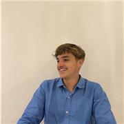 Je donne des cours de Géographie, spécialement dans les capitales et les bases de connaissance sur un pays